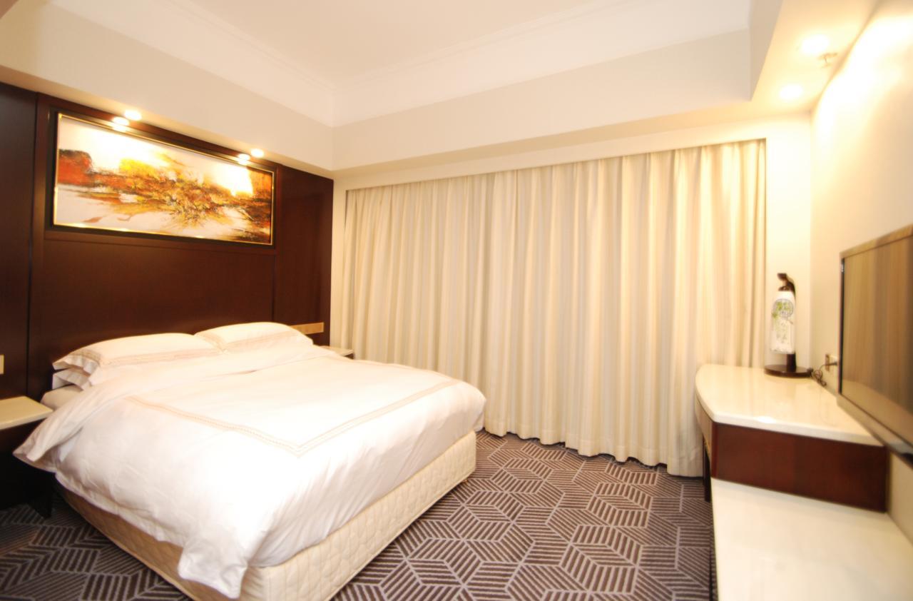 Overseas Chinese Friendship Hotel Guangzhou Buitenkant foto