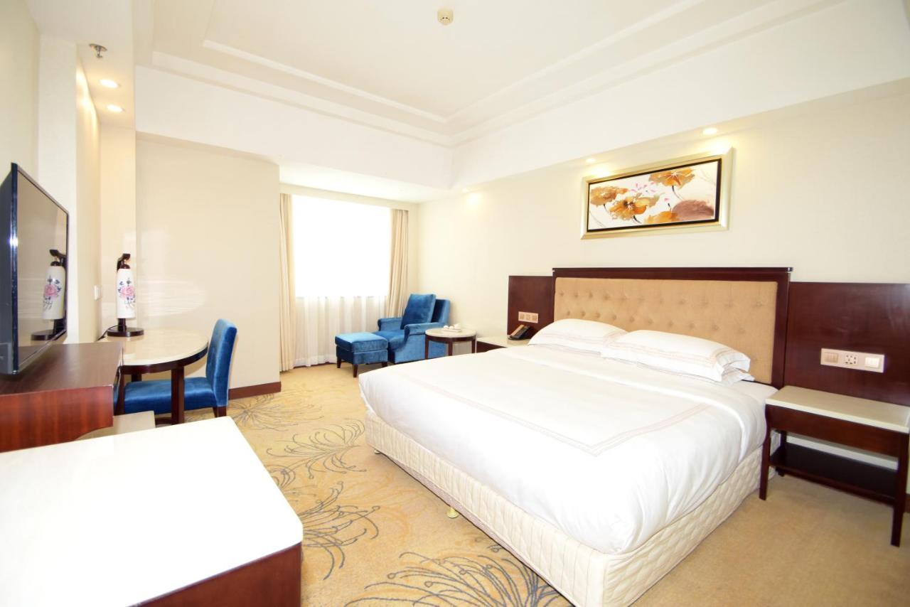 Overseas Chinese Friendship Hotel Guangzhou Buitenkant foto